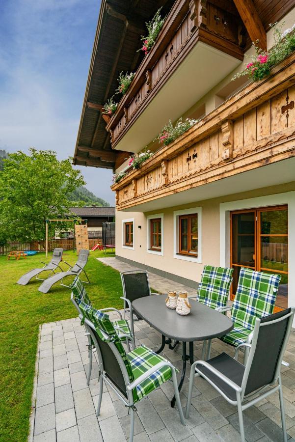Lakeside Appartments Goldegg Esterno foto
